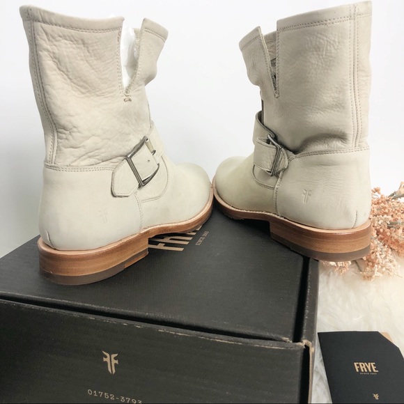 NWT Frye Natalie Short Engineer Boot - Picture 4 of 7